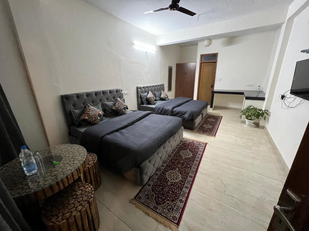 Hotel House Of Lights Solan Esterno foto